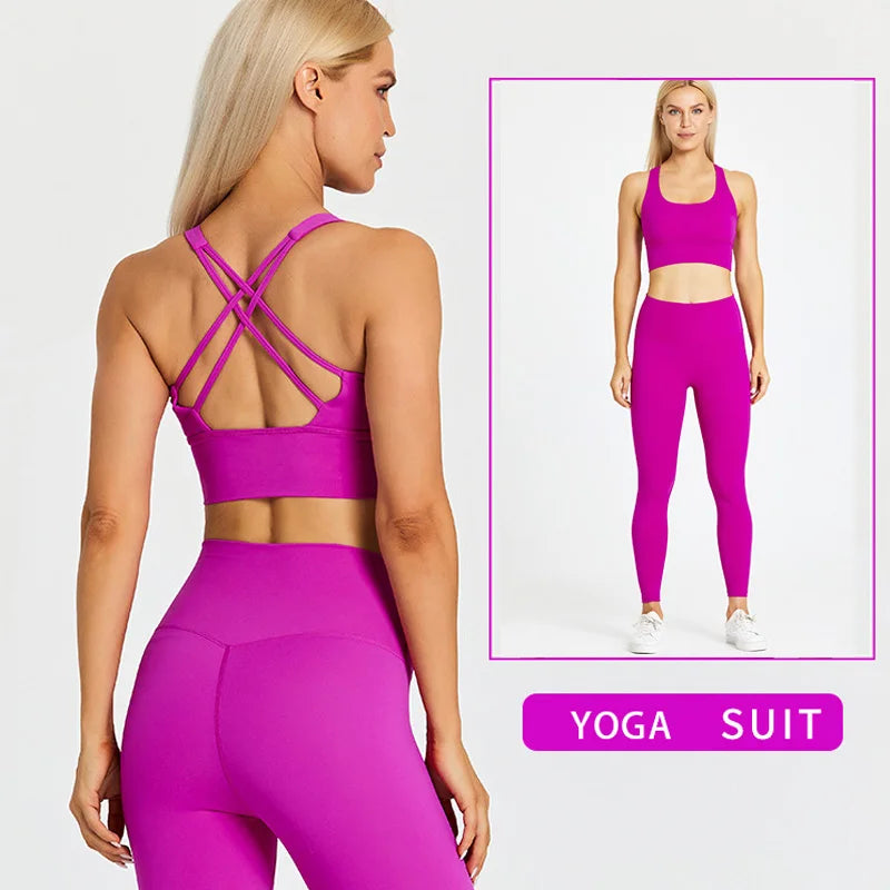 Stylish and functional yoga set enhances performance and boosts confidence. Yoga Shop 2018